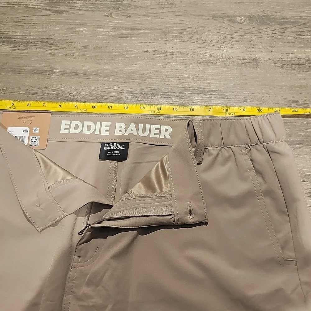 Eddie Bauer Men's Khaki Flat Front Shorts